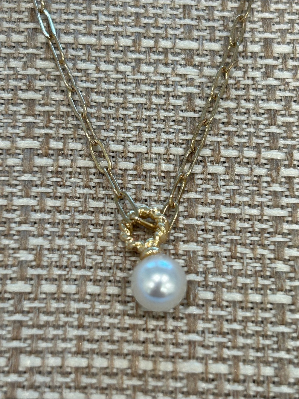 Gold Pearl Pendant Necklace - Women Jewelry - Picture 2 of 2